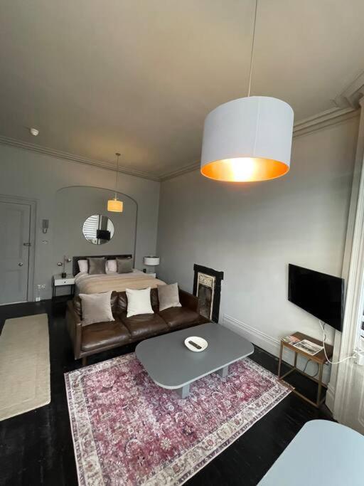 Appartement Elegant Studio In - 5 Min Walk To - 10 Min To Hove